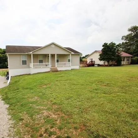 Buy this 3 bed house on 258 Guhse Rd in Sparta, Tennessee