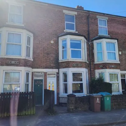 Rent this 3 bed townhouse on Dunkirk Primary and Nursery School in Marlborough Street, Nottingham