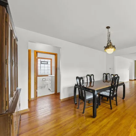 Image 6 - 11627-11629 South Campbell Avenue, Chicago, IL 60655, USA - House for sale
