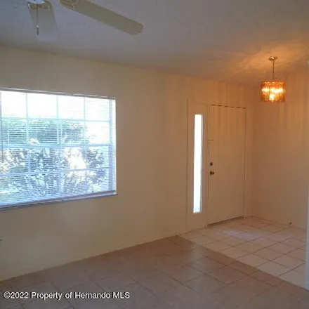 Image 2 - 8104 Spanish Oak Drive, Spring Hill, FL 34606, USA - House for rent