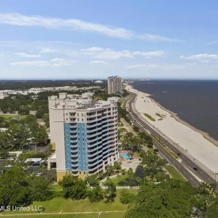 Image 2 - 2230 Beach Drive, Gulfport, MS 39507, USA - Condo for sale