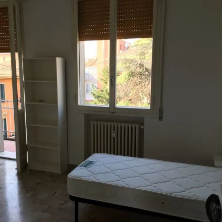 Image 4 - Via Fossolo, 40138 Bologna BO, Italy - Room for rent