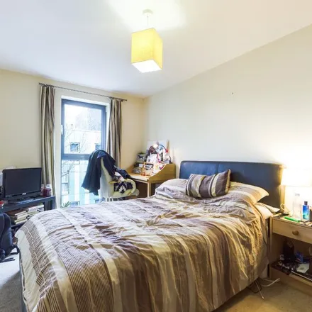 Rent this 2 bed apartment on Aulay House in 122 Spa Road, London