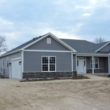 Buy this 3 bed house on Kensington Ct in Williams Bay, Walworth County