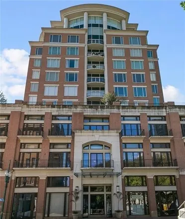 Buy this 2 bed condo on 619 Saint Charles Avenue in New Orleans, LA 70130