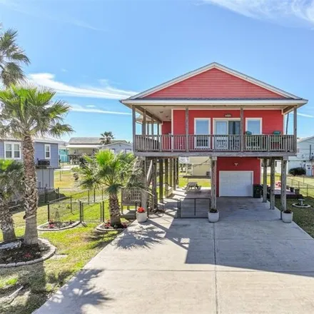 Buy this 3 bed house on 4200 Grayson Drive in Galveston, TX 77554