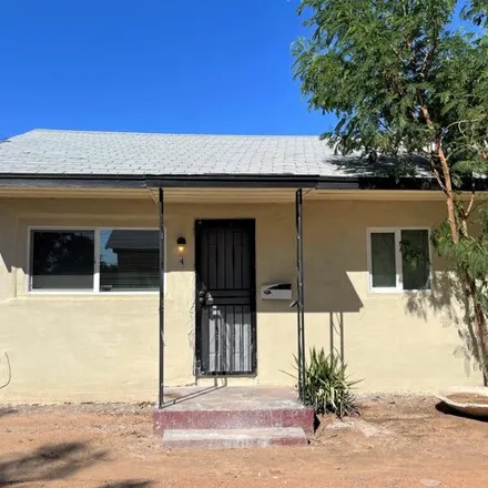 Image 1 - 4145 North Mitchell Street, Phoenix, AZ 85014, USA - Apartment for rent