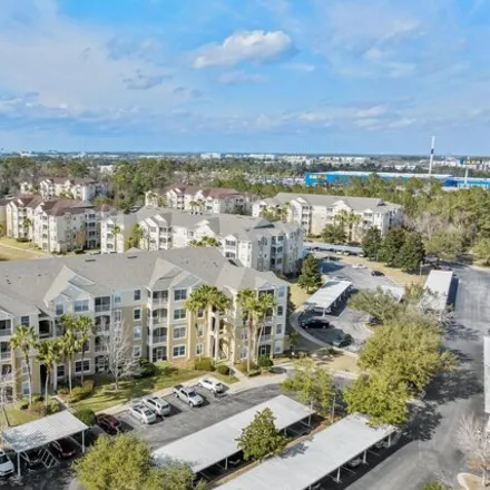 Buy this 3 bed condo on Point Meadows Plaza in 7755 Point Meadows Drive, Jacksonville