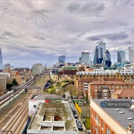 Image 4 - Wilson Tower, 16 Christian Street, St. George in the East, London, E1 1SE, United Kingdom - Apartment for rent