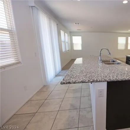 Image 8 - 2119 Brewer Ave, North Las Vegas, Nevada, 89081 - House for rent