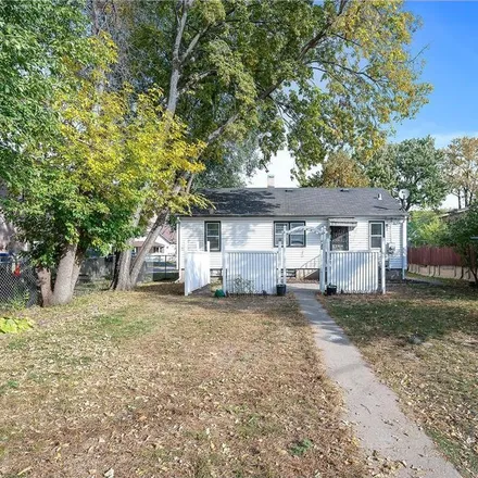 Buy this 3 bed house on 474 East Hopkins Street in Saint Paul, MN 55130