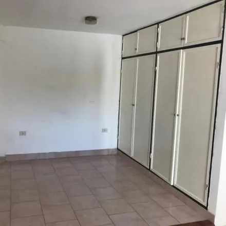 Rent this studio apartment on Alvear 301 in Alberto Olmedo, Rosario