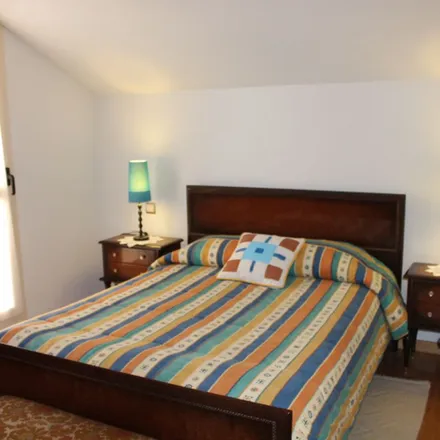 Rent this 3 bed apartment on Avenida de Burgos in 5, 37900 Santa Marta de Tormes