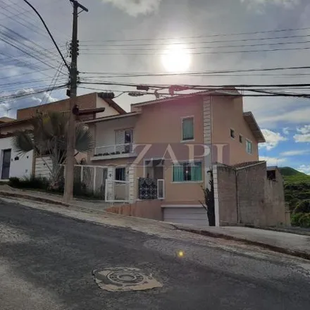 Buy this 3 bed house on Rua Jorge Palmerio Pereira in Região Urbana Homogênea VIII, Poços de Caldas - MG