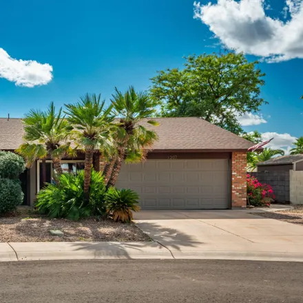 Buy this 4 bed house on 1307 West Alamo Drive in Chandler, AZ 85224