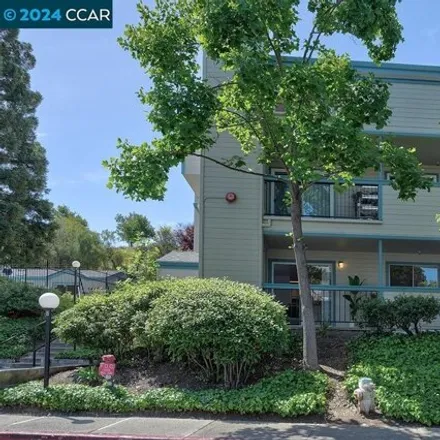 Buy this 2 bed condo on Newhall Park Trail in Cowell, Concord