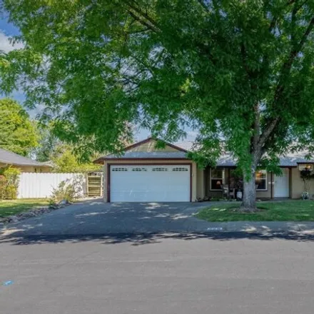 Buy this 3 bed house on 222 Cherry Street in Vacaville, CA 95688