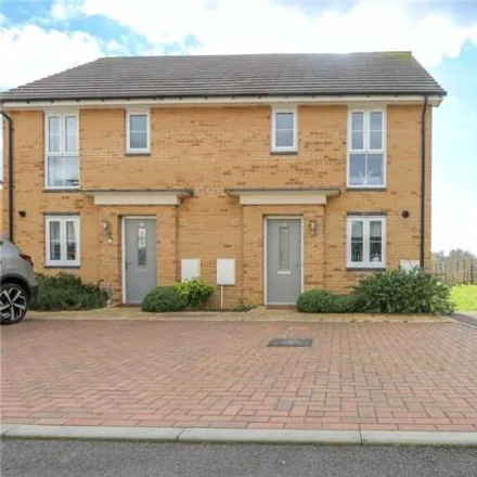 Buy this 3 bed duplex on 26 Front Home Close in Patchway, BS34 5TY