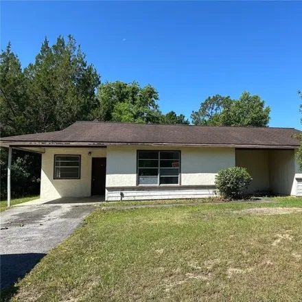Rent this 3 bed house on 9308 Bahia Road in Silver Springs Shores, Marion County