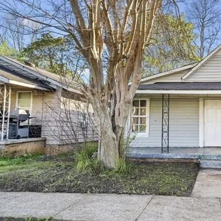 Buy this 3 bed house on Mc Cartney Street Northwest in Decatur, AL 35601