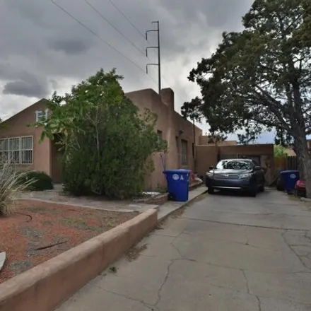 Image 3 - 2629 Garfield Avenue Southeast, Albuquerque, NM 87106, USA - House for sale