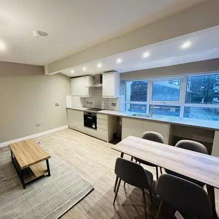 Rent this 2 bed room on Hyde Park Villas in Back Kensington Terrace, Leeds