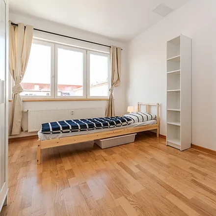 Rent this 5 bed room on Holzmannstraße 4 in 12099 Berlin, Germany