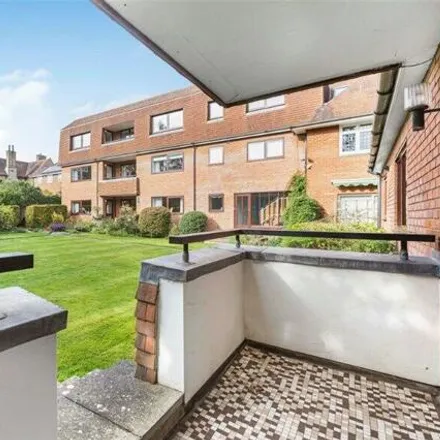 Image 2 - 3 Kirkwick Avenue, Hatching Green, AL5 2QH, United Kingdom - Apartment for sale