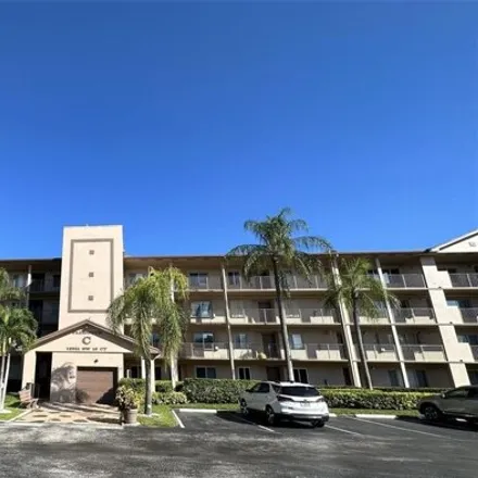 Rent this 1 bed condo on 12551 Southwest 16th Court in Pembroke Pines, FL 33027