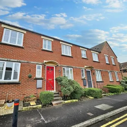 Buy this 3 bed townhouse on Brewery Walk in Trowbridge, BA14 8TF