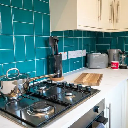 Rent this 6 bed apartment on Tennyson Street in Leicester, LE2 1HS