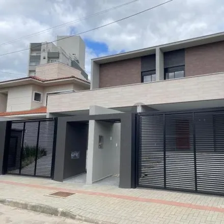 Buy this studio house on Rua Jenny Lenke 98 in Santo Antônio, Joinville - SC