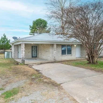 Buy this 3 bed house on 1669 Ashley in Walnut Ridge, AR 72476