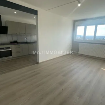 Image 3 - 599 Grande Rue, 88140 Contrexéville, France - Apartment for rent