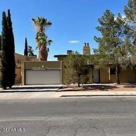 Rent this 3 bed townhouse on 1581 North Yarbrough Drive in El Paso, TX 79935