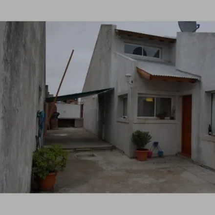 Buy this 3 bed house on Ortiz de Zárate 8801 in San Antonio, B7602 GGC Mar del Plata