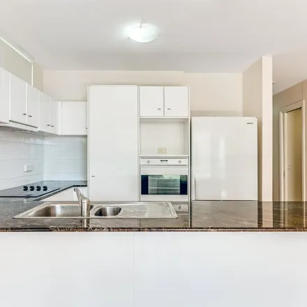 Rent this 2 bed apartment on Main Place in 32 Cronin Avenue, Main Beach QLD 4217