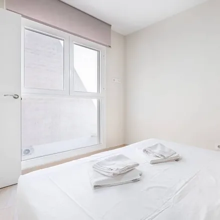 Rent this 1 bed apartment on Benidorm in Avenida Conseller José Ramón García Antón, 03501 Benidorm