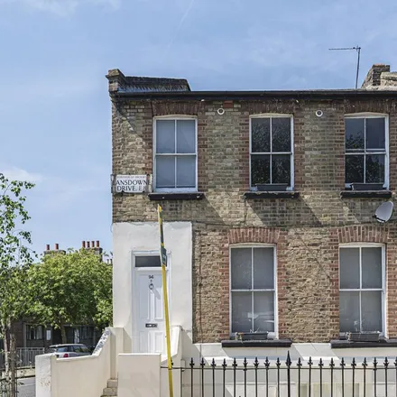 Image 7 - Chessum House, 10 Lansdowne Drive, London, E8 3GJ, United Kingdom - Apartment for rent