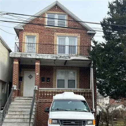 Buy this 5 bed house on 100 Thurton Place in City of Yonkers, NY 10704