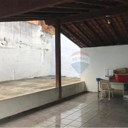 Buy this 3 bed house on Rua Márcio Luiz Camargos in Residencial Estados Unidos, Uberaba - MG
