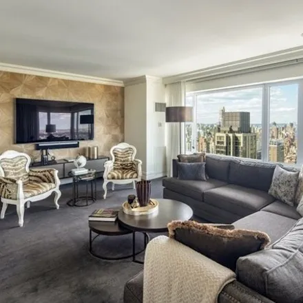 Image 3 - The Sovereign, East 58th Street, New York, NY 10022, USA - Condo for sale