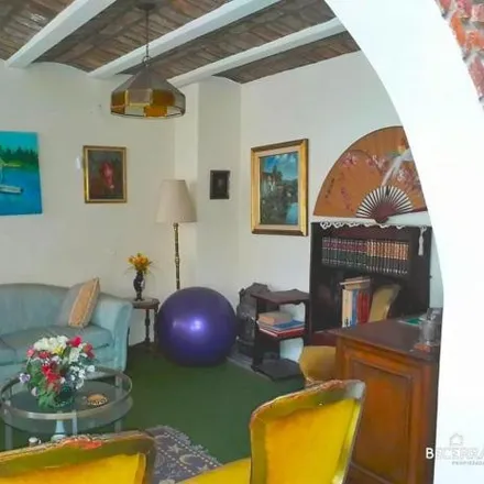 Buy this 5 bed house on Bizet in Partido de Hurlingham, Hurlingham