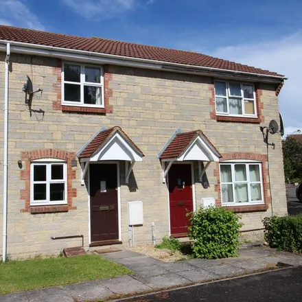 Rent this 2 bed townhouse on 4 Nightingale Drive in Westbury, BA13 3XY