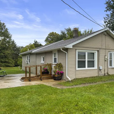 Buy this 2 bed house on 1946 Leonard Road in New Milford, Rockford Township