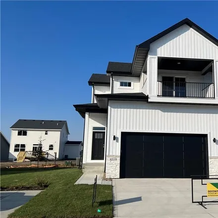 Buy this 3 bed townhouse on unnamed road in Ankeny, IA 50021