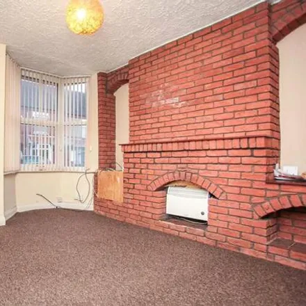 Image 6 - Aston Road, Nuneaton, CV11 5DS, United Kingdom - House for rent