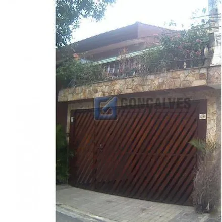 Buy this 4 bed house on Rua Silvia Andreoni Traversa in Rudge Ramos, São Bernardo do Campo - SP
