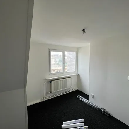 Rent this 3 bed apartment on Breewaterstraat 37 in 1781 GR Den Helder, Netherlands