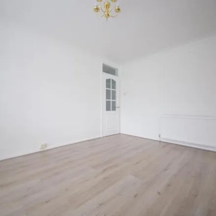 Image 5 - 23 Wigan Road, Standish, WN6 0AY, United Kingdom - Apartment for rent